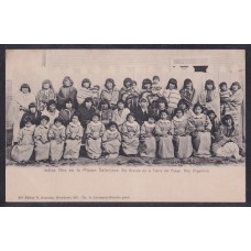 INDIOS ONAS MISION SALESIANA TIERRA DEL FUEGO ANTIGUA TARJETA POSTAL GRUPO DE MUJERES